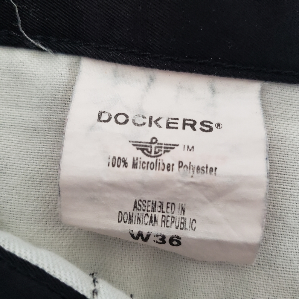 Dockers black pleated bermuda shorts size W36 - Picture 5 of 5